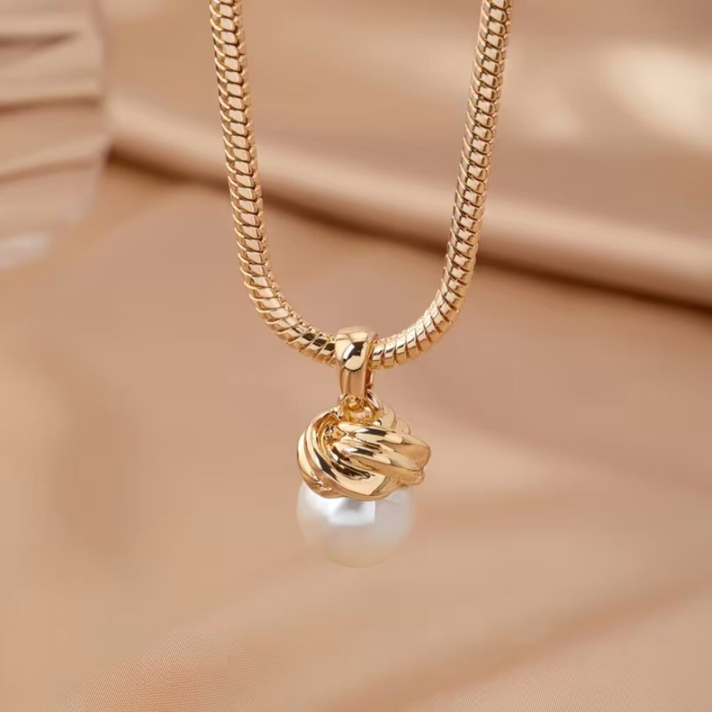 14K Gold Womens Solitaire White Natural Pearl Necklace 18" Size Chain Jewelry - Picture 8 of 8